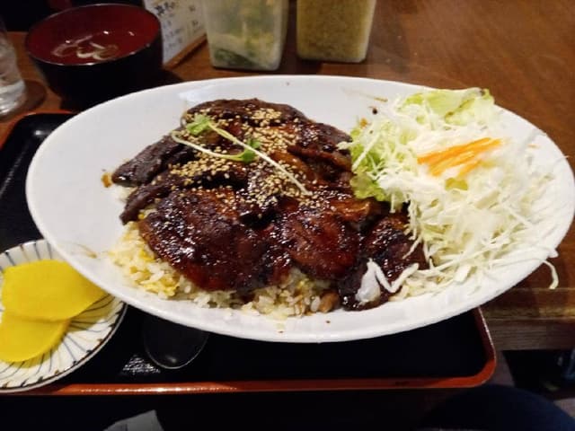 うどん・豚丼 味処あずま - サブ画像1