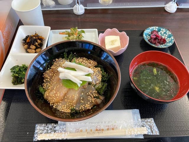 よっちゃーれセンター - サブ画像1