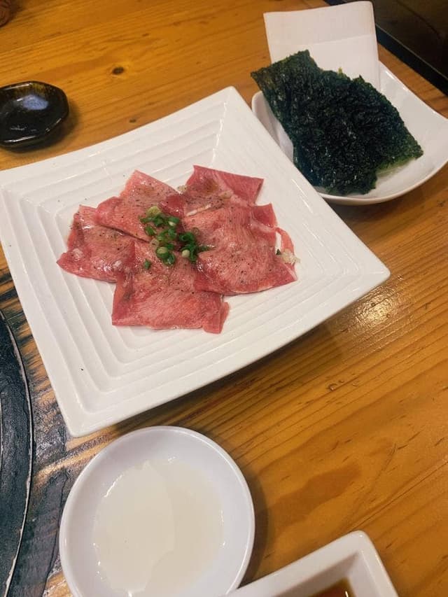 焼肉・冷麺しちりん家 野々市店 - サブ画像1