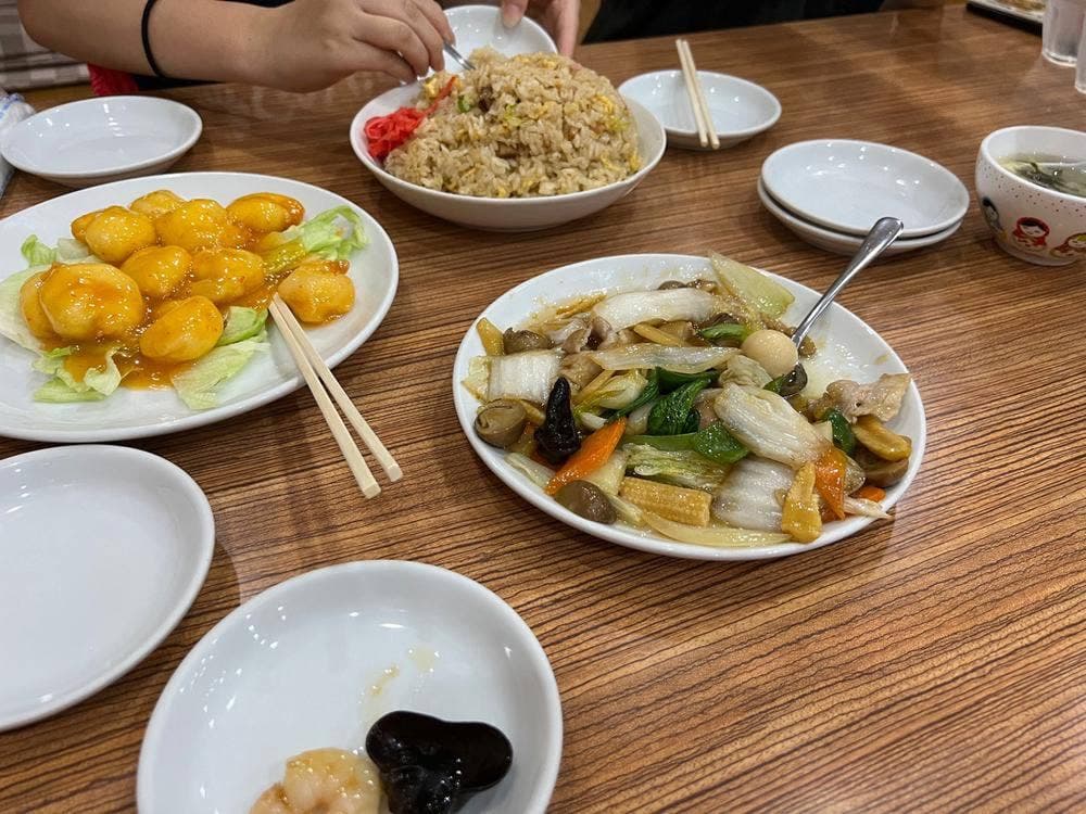 台湾料理 龍華 吉田本店