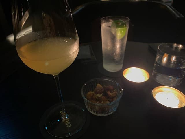 Gold Bar at EDITION - サブ画像3