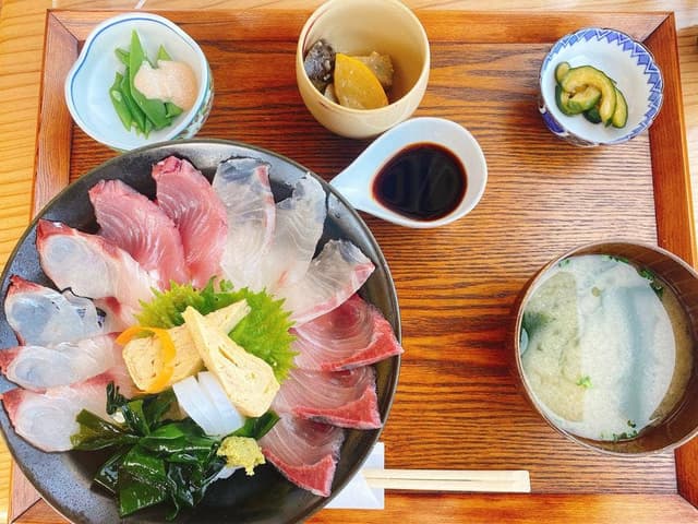 海の見えるごはん屋 - サブ画像3