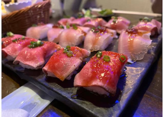 肉バル肉ブーケ＆チーズ食べ飲み放題 個室 Meat StanD 新宿東口店 - サブ画像1
