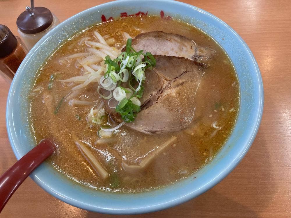ラーメンさんぱち 苫小牧三光店