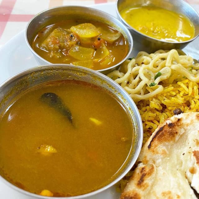 シリザ南インド料理店 - サブ画像3