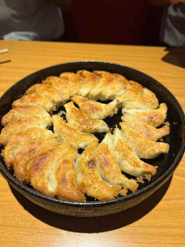 小倉鉄なべ餃子 エキナカ店 - サブ画像3