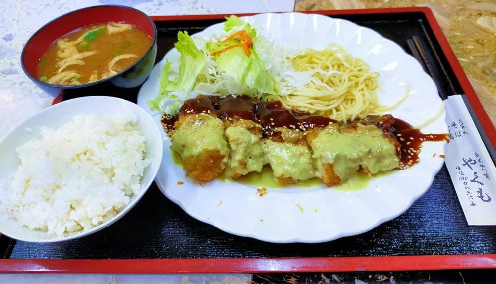 やくも