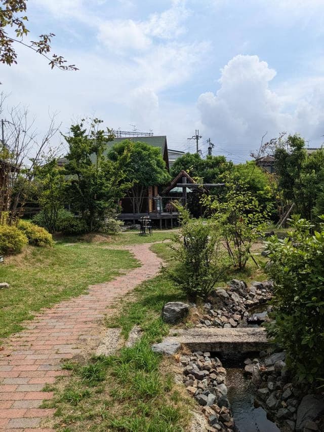 小さなパン小屋一休 ロングライフ上野芝店 - サブ画像1