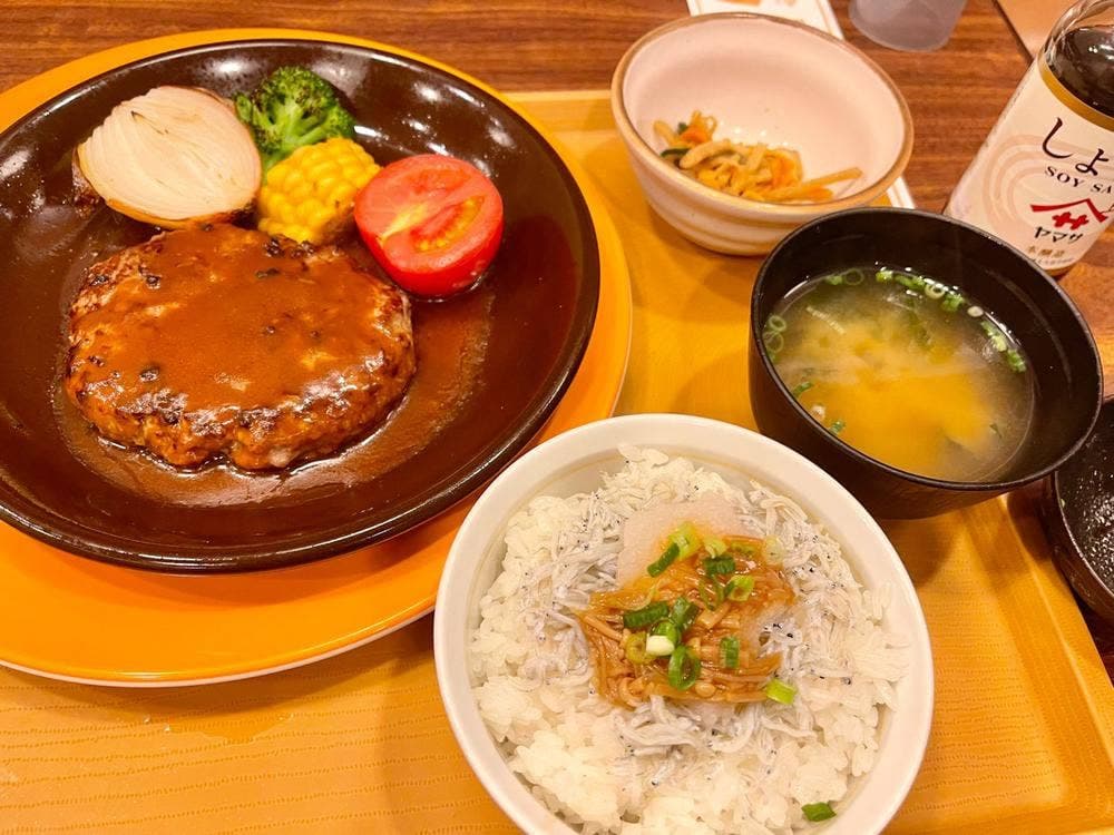 ジョナサン 水道橋店