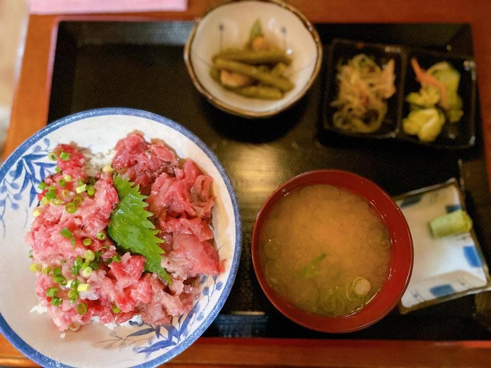 呑み喰処 蕨や