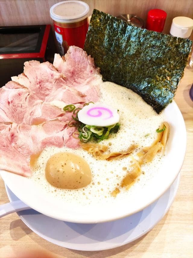 鶏そば 唆る 堀田本店 - サブ画像2