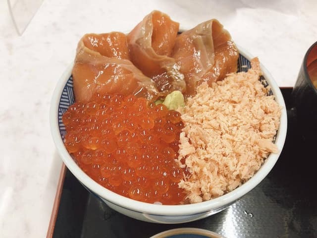 ウトロ漁協婦人部食堂 - サブ画像3