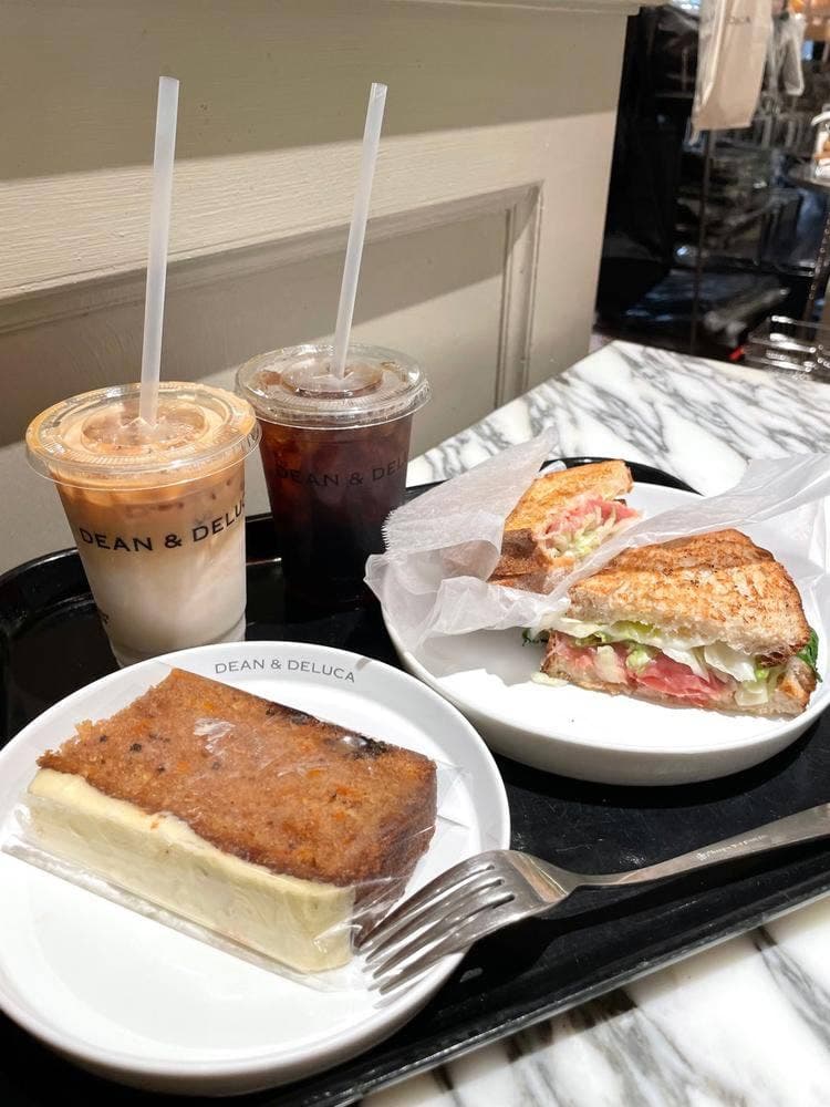 DEAN & DELUCA CAFES 羽田