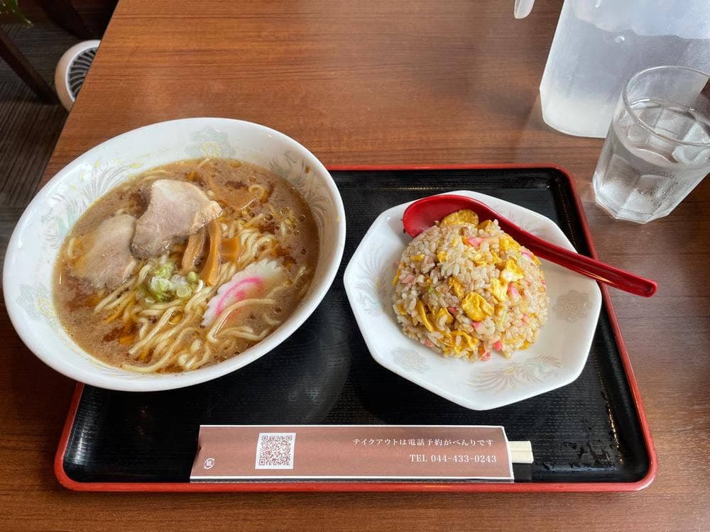 鳳来軒