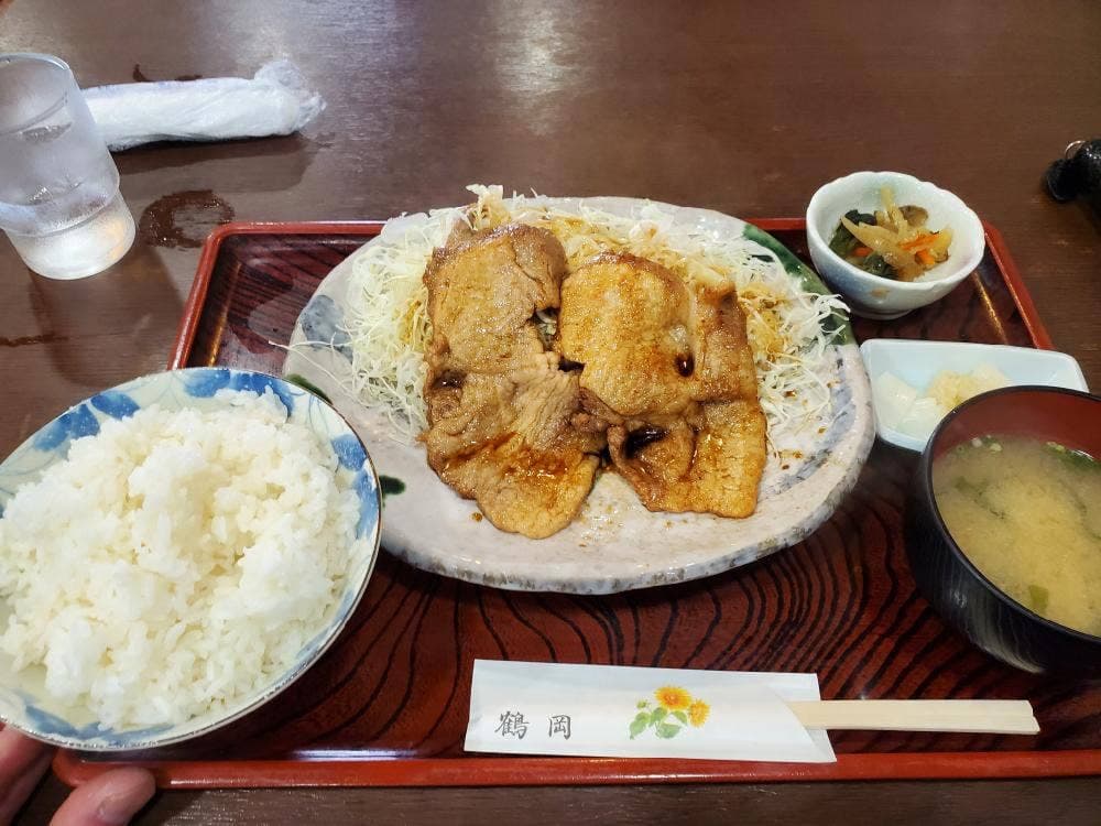 鶴岡そば六ツ川店