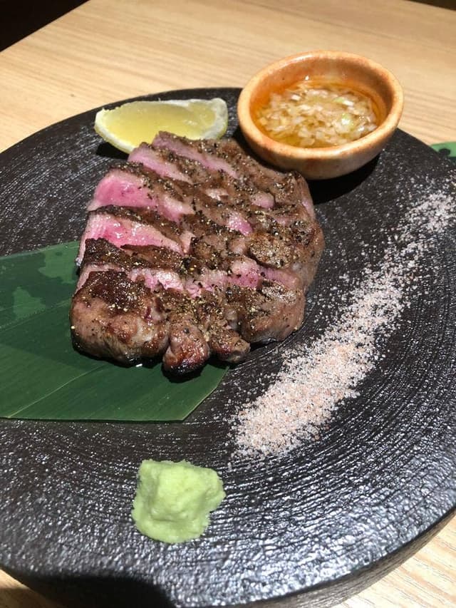 こだわり鮮魚と炭焼地鶏 炉 - サブ画像1