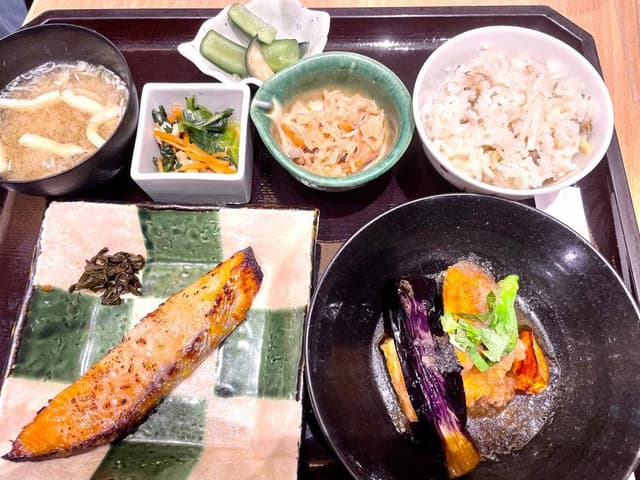 大かまど飯 寅福 横浜ジョイナス店 - サブ画像1