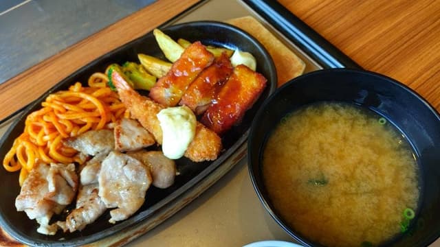 やよい軒 藻岩店 - サブ画像1