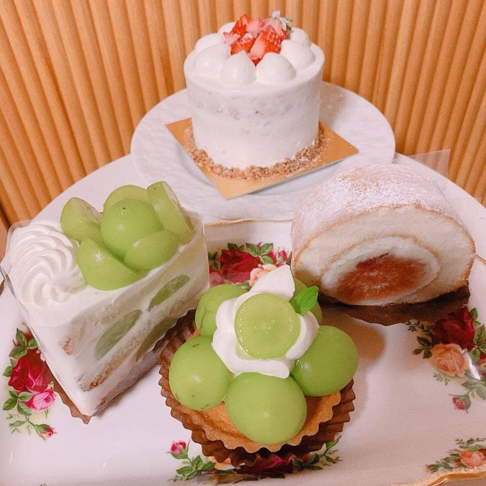 Cake and bake HACHI CAFE