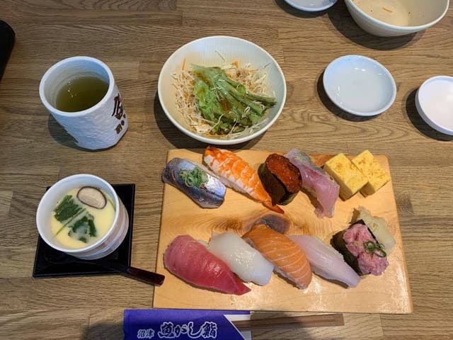 沼津魚がし鮨 函南店 - サブ画像1