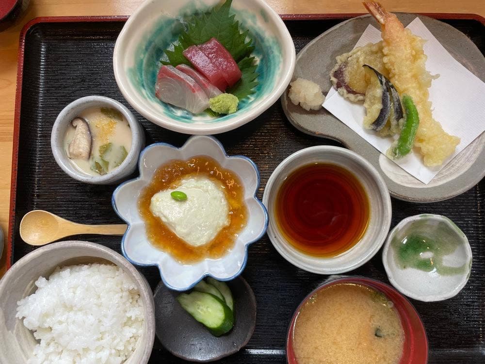 お食事処 清月