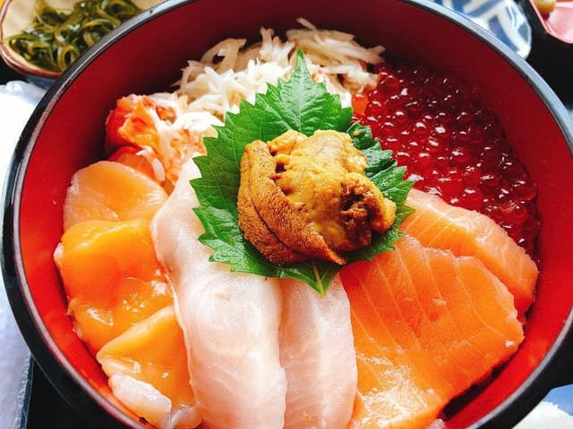 漁師の店 かにや ホロベツ店 - サブ画像1