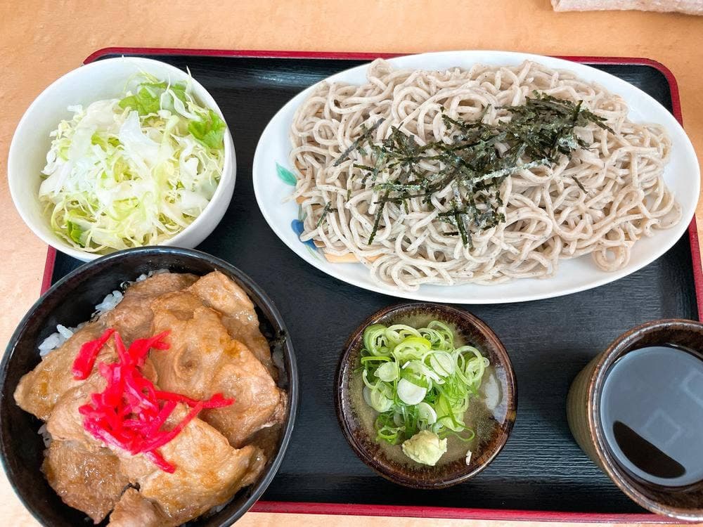 お食事処 藤