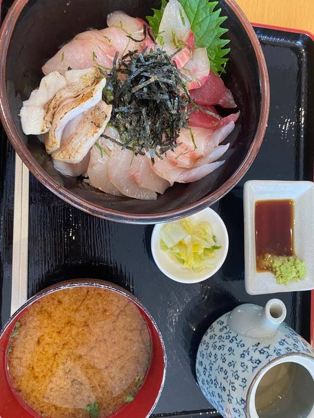 海鮮専門 めし処 ぐっさん - サブ画像3