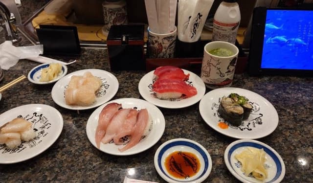 回転寿司とっぴ～ 小樽運河通り店 - サブ画像2