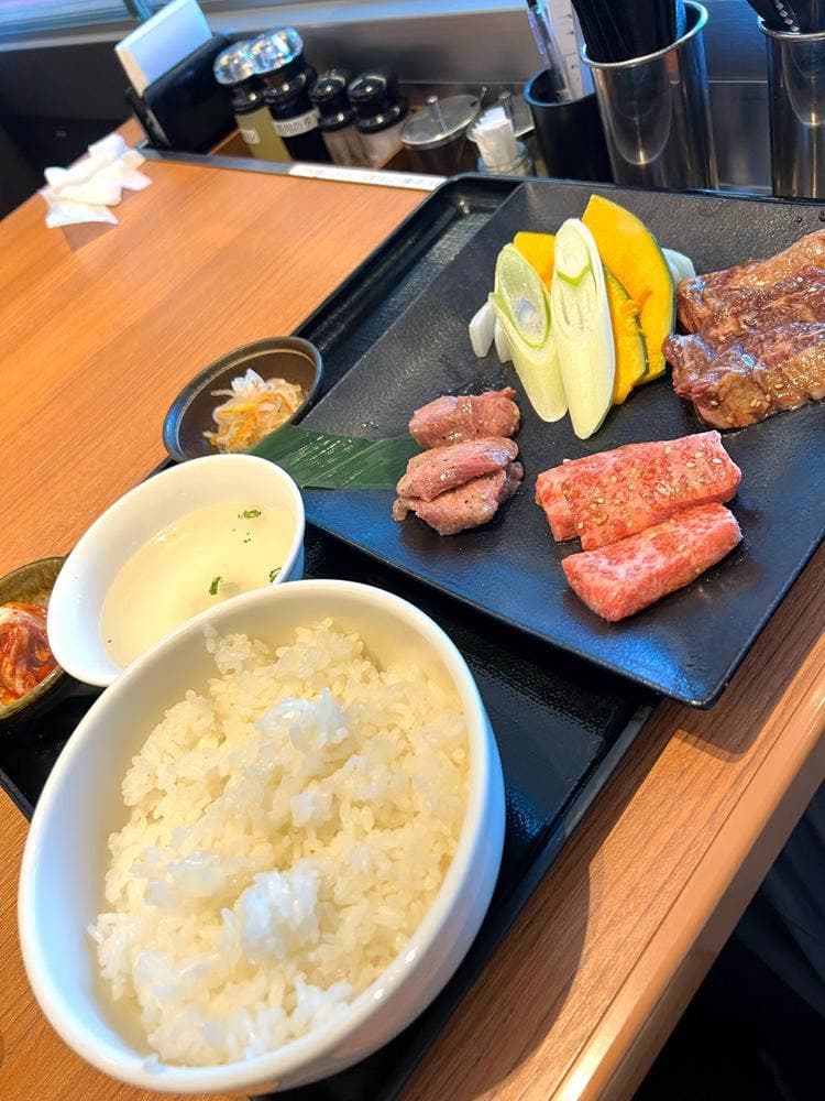 焼肉特急せいざん