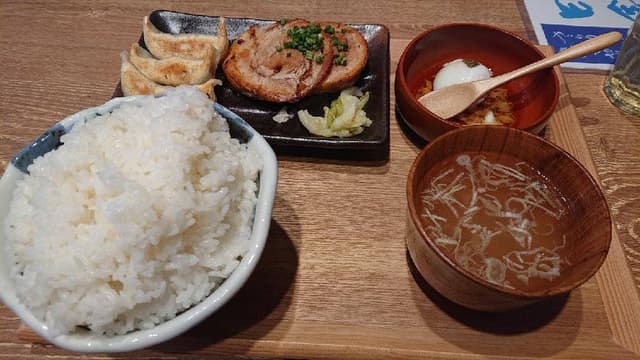 肉汁餃子のダンダダン 松山千舟町通り店 - サブ画像2