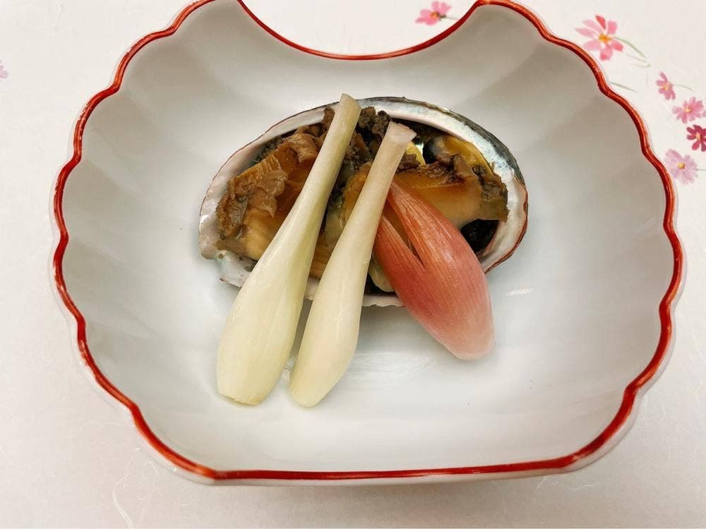 日本料理 向志満 山茶花