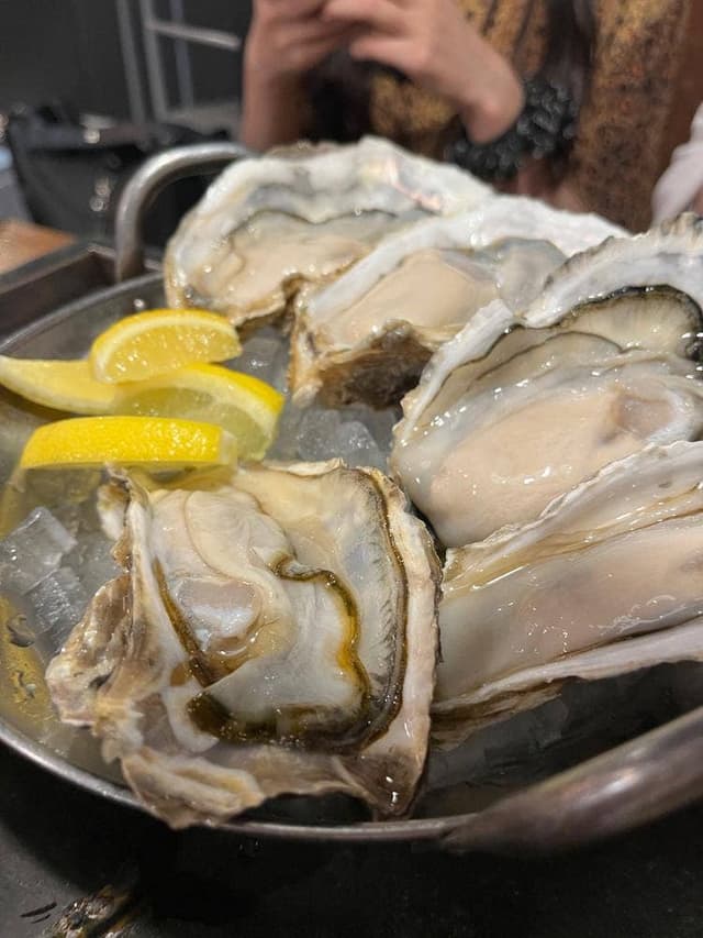 カキ小屋スタンド 心斎橋 - サブ画像1