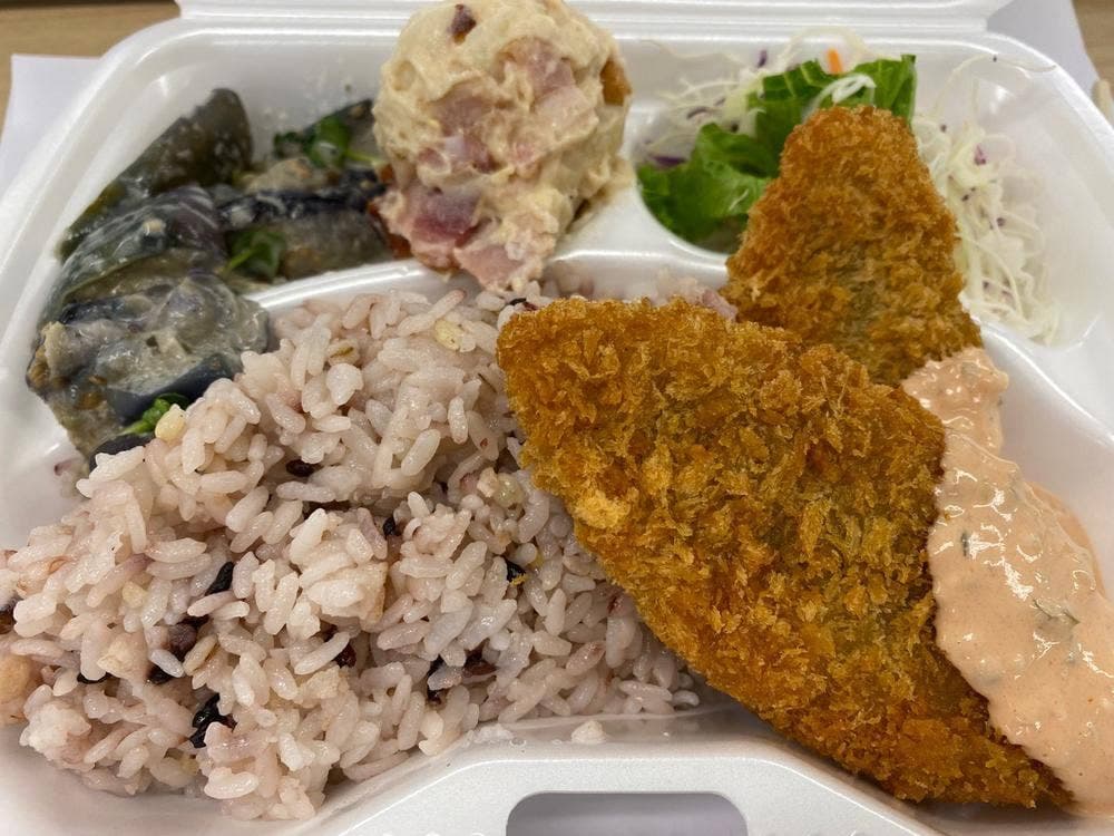 Dexee Deli 有楽町ビルヂング店