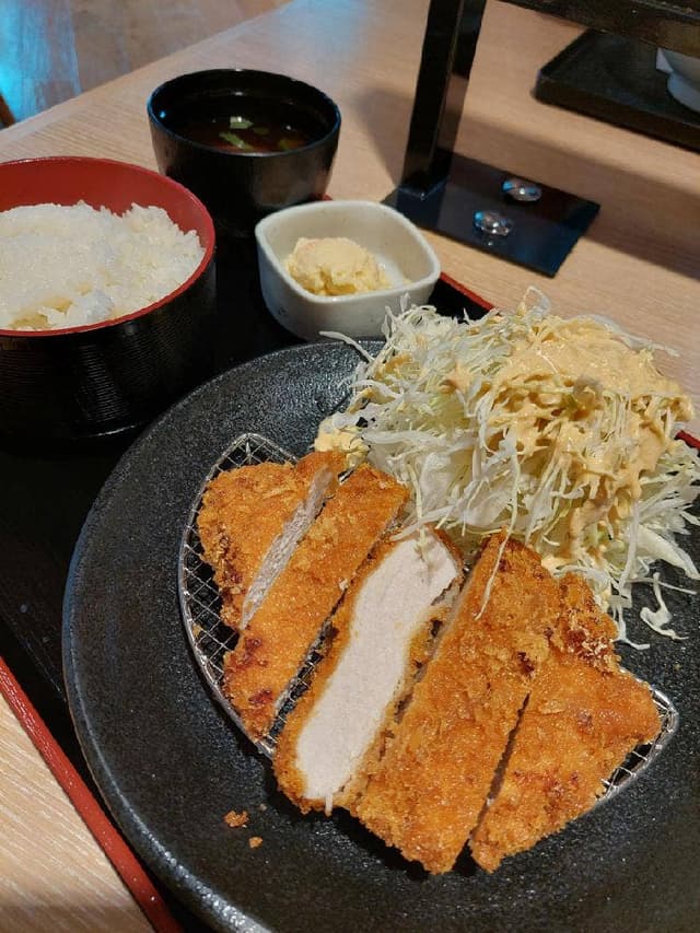 手切りロース かちかつ 品川シーズンテラス店 - サブ画像3