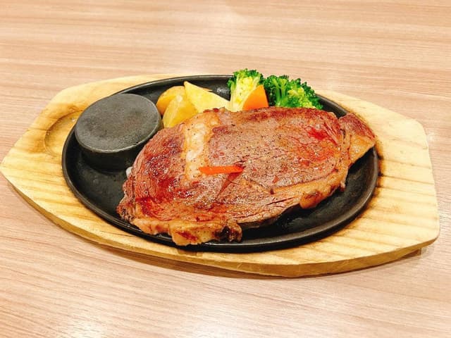 ステーキのどん 幸手店 - サブ画像1