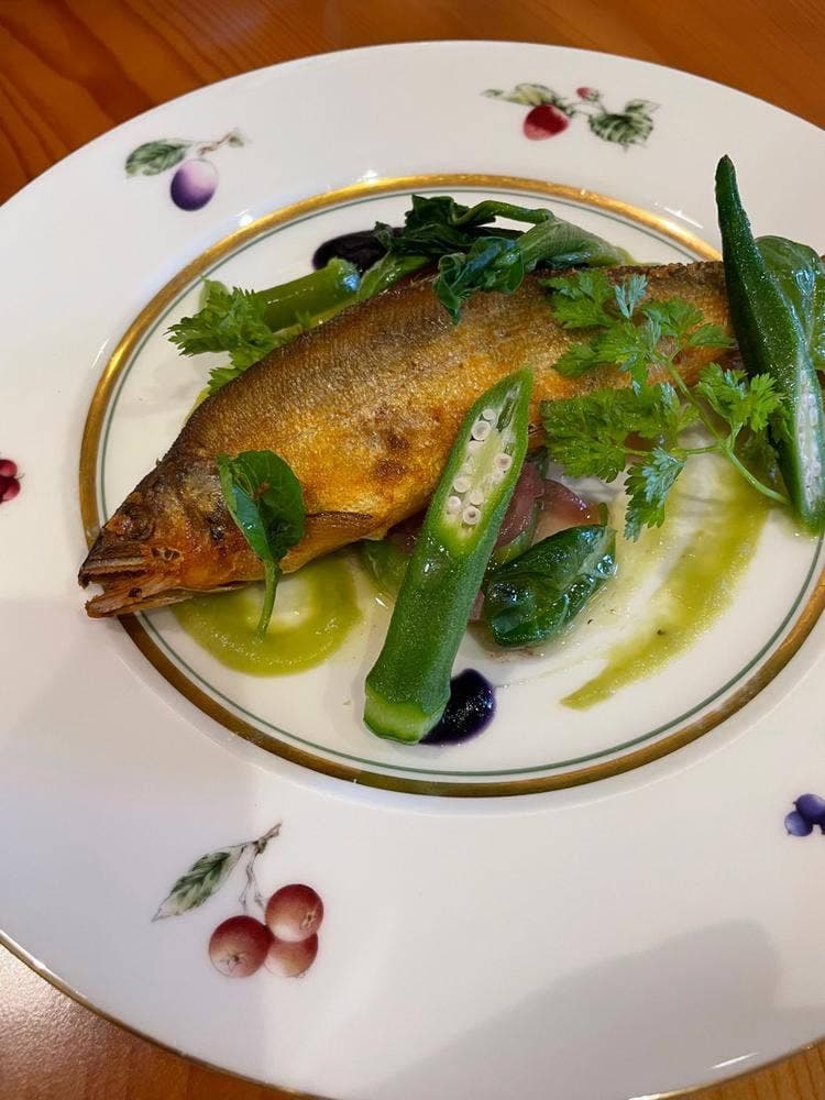 ブラッスリーコモレビ