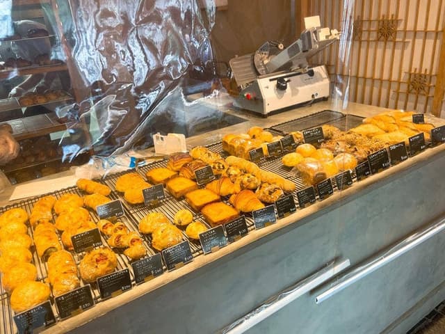 根津のパン - サブ画像3