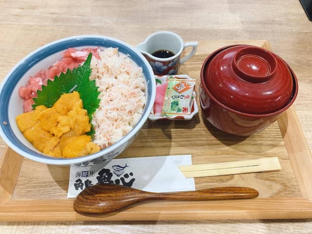 海鮮丼 角島魚心 THE OUTLETS KITAKYUSHU店 - サブ画像3