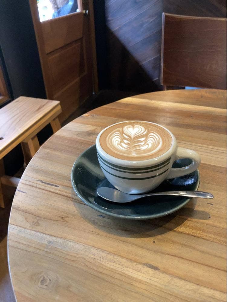 Cafe the usual