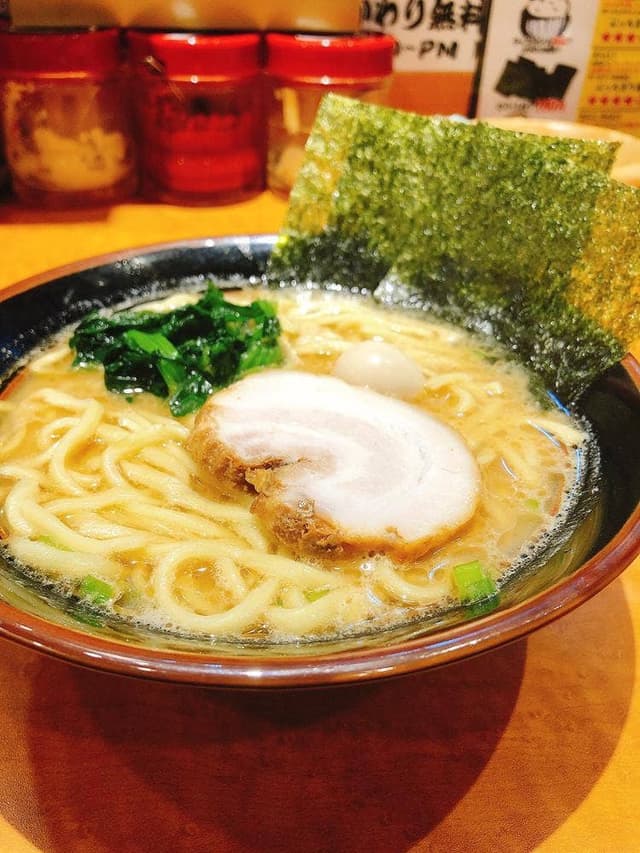 横浜家系ラーメン 明豊家 下丸子店 - サブ画像1