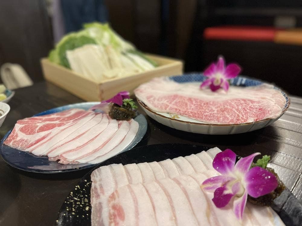 しゃぶしゃぶ 一豚 北新地店