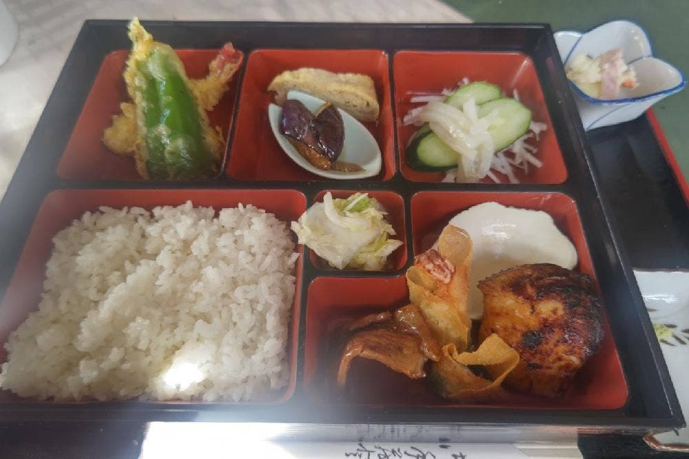 ラダース