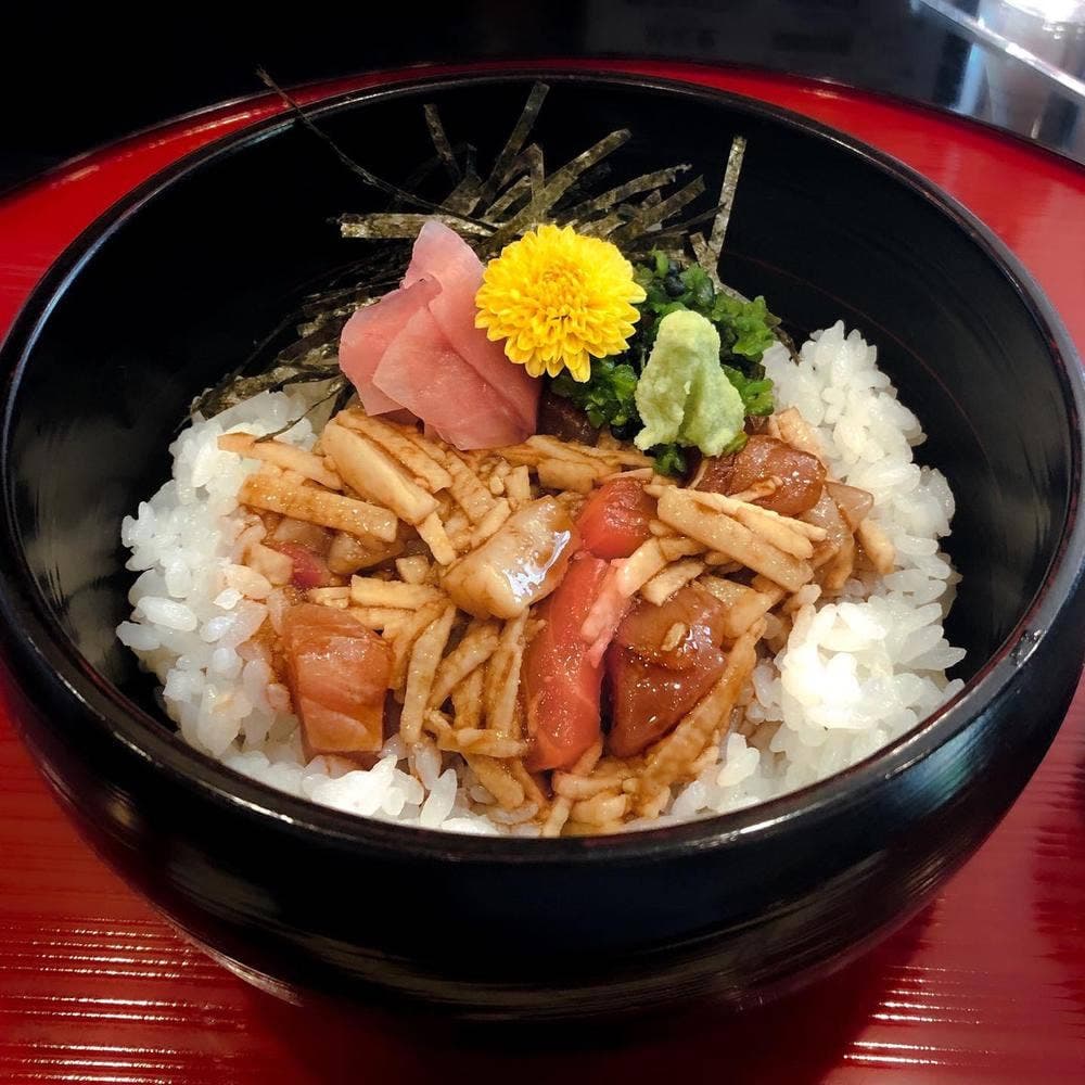 芦屋 海鮮丼 真一心