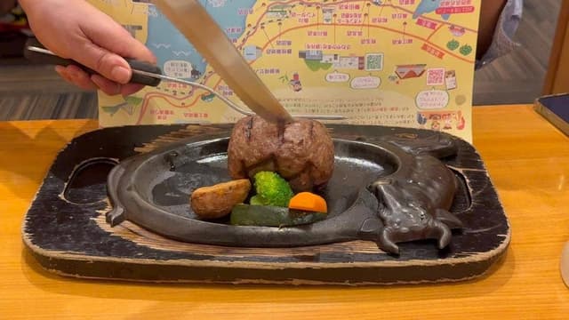 炭焼きレストラン さわやか 袋井本店 - サブ画像2