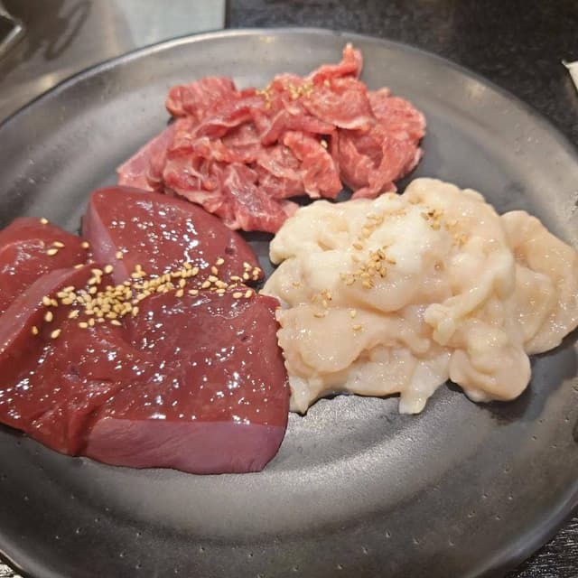 炭火焼肉 金龍 - サブ画像1
