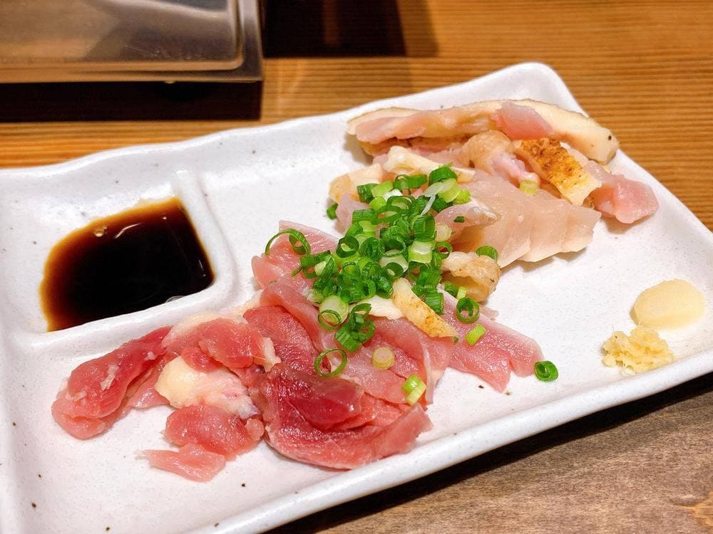 ホルモン湯田のじゃん横