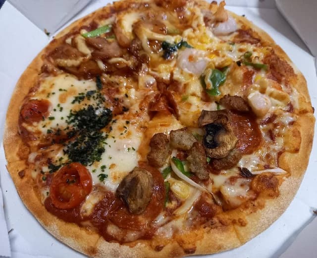 ドミノ・ピザ 船橋湊町店 - サブ画像1