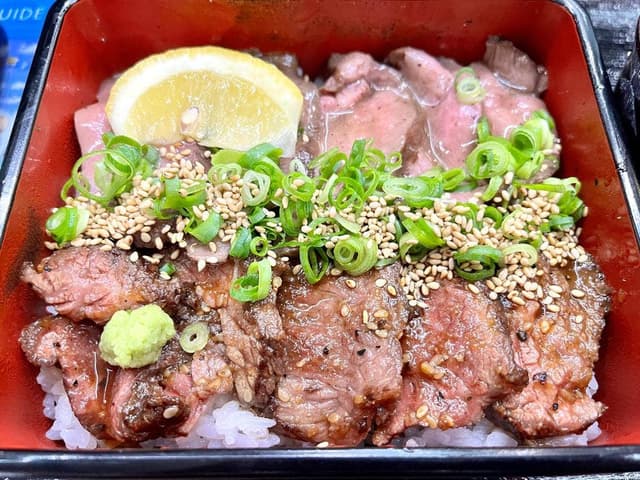 米の上で肉おどる 旨い米と焼肉重 ミツボシ ららぽーと福岡店 - サブ画像3