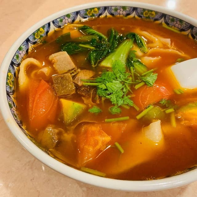 蘭州牛肉拉麺 東珍味小籠包 - サブ画像3